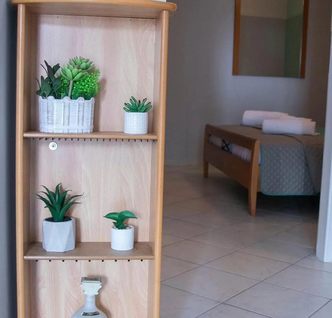 Mary'S Apartment Paralia Dionysiou Greece